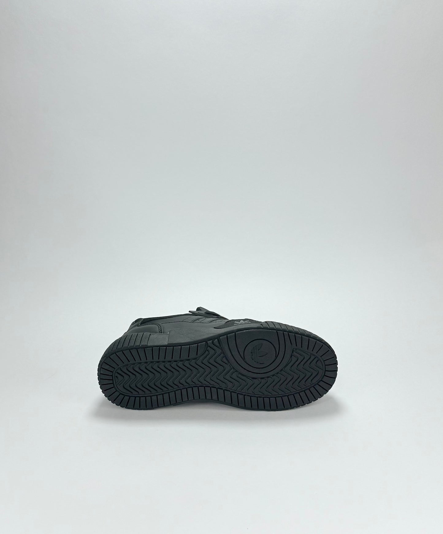 Adidas Court Funk
