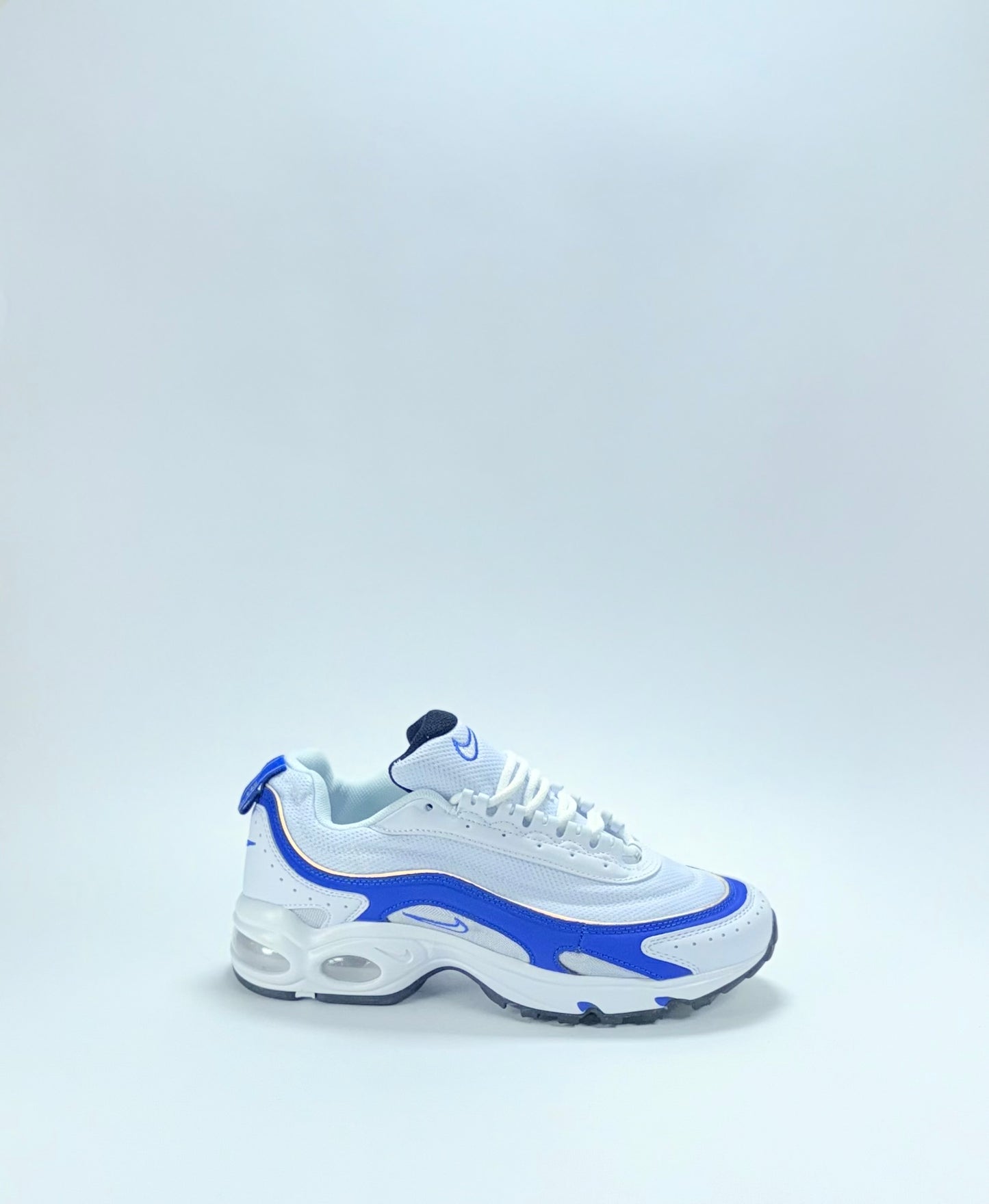 Nike Tailwind 2