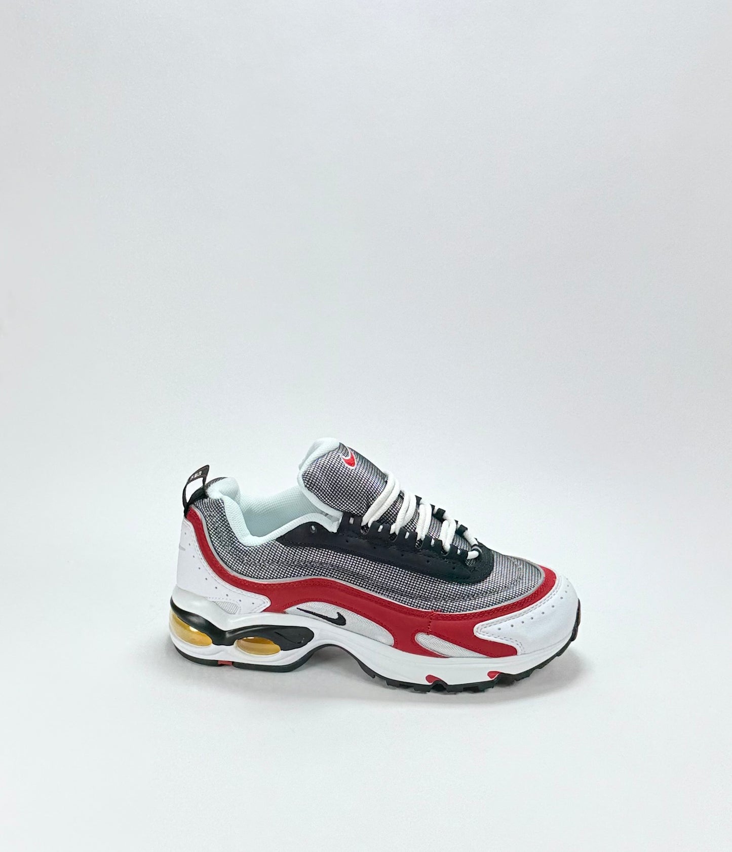 Nike Tailwind 2