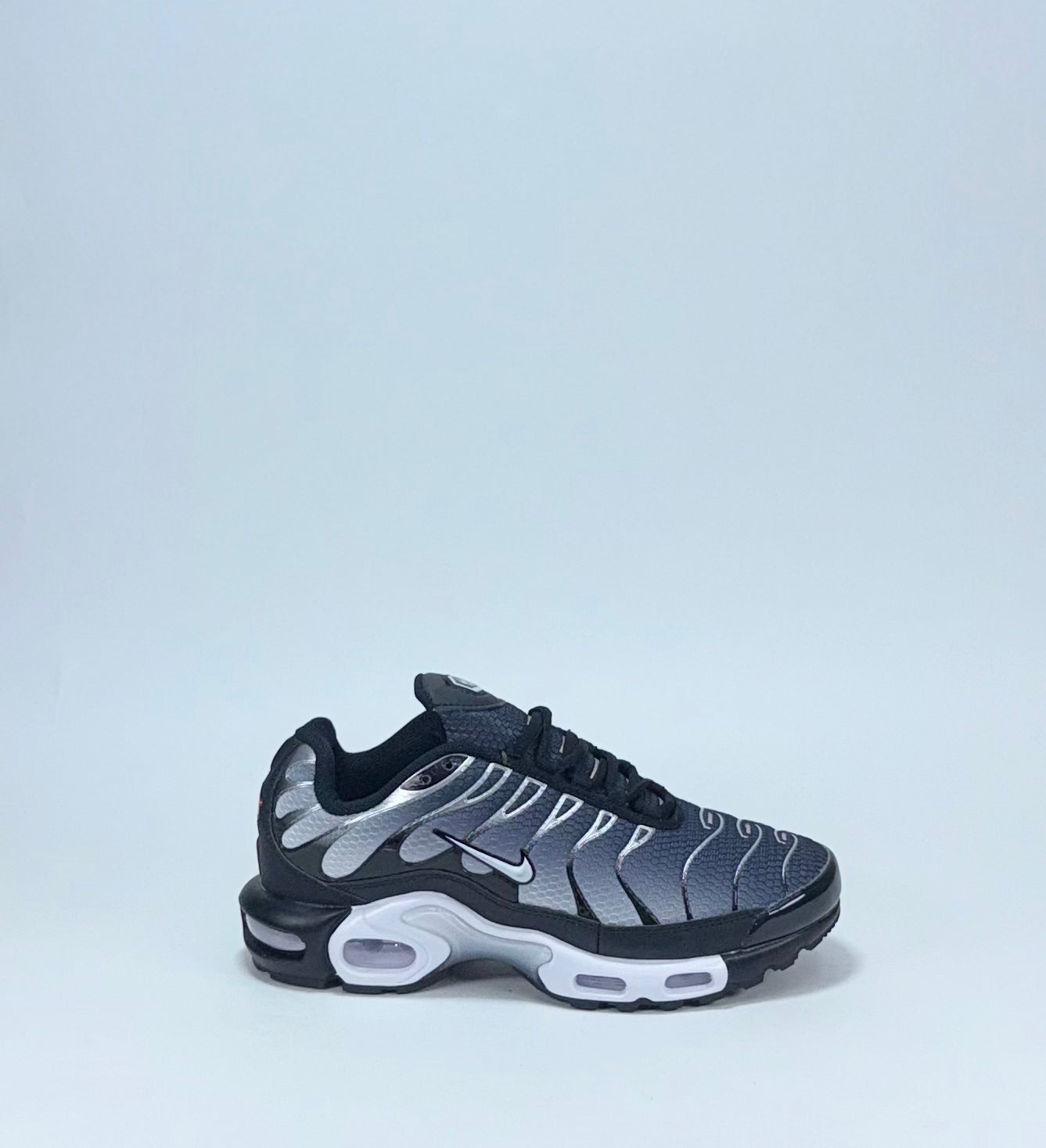Nike TN Blanca Negra