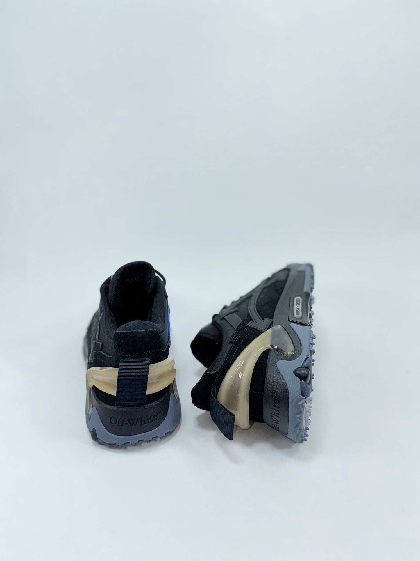 Off White ODSY 2000 Negra Gris