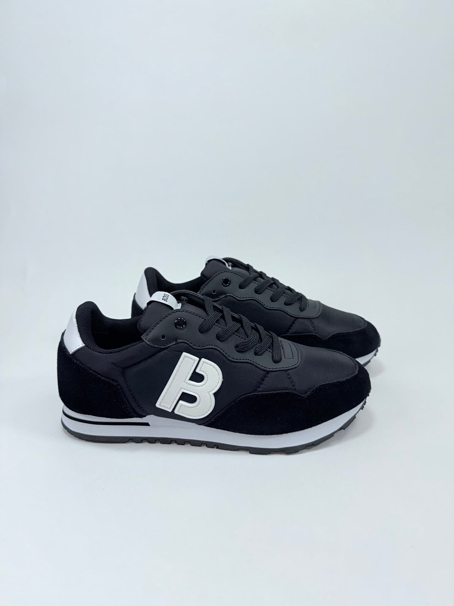 Hugo Boss Parkour Negra Blanca