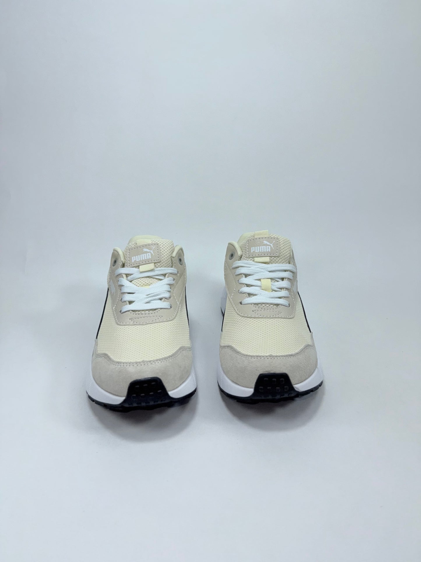Puma Runtamed Beige Negra