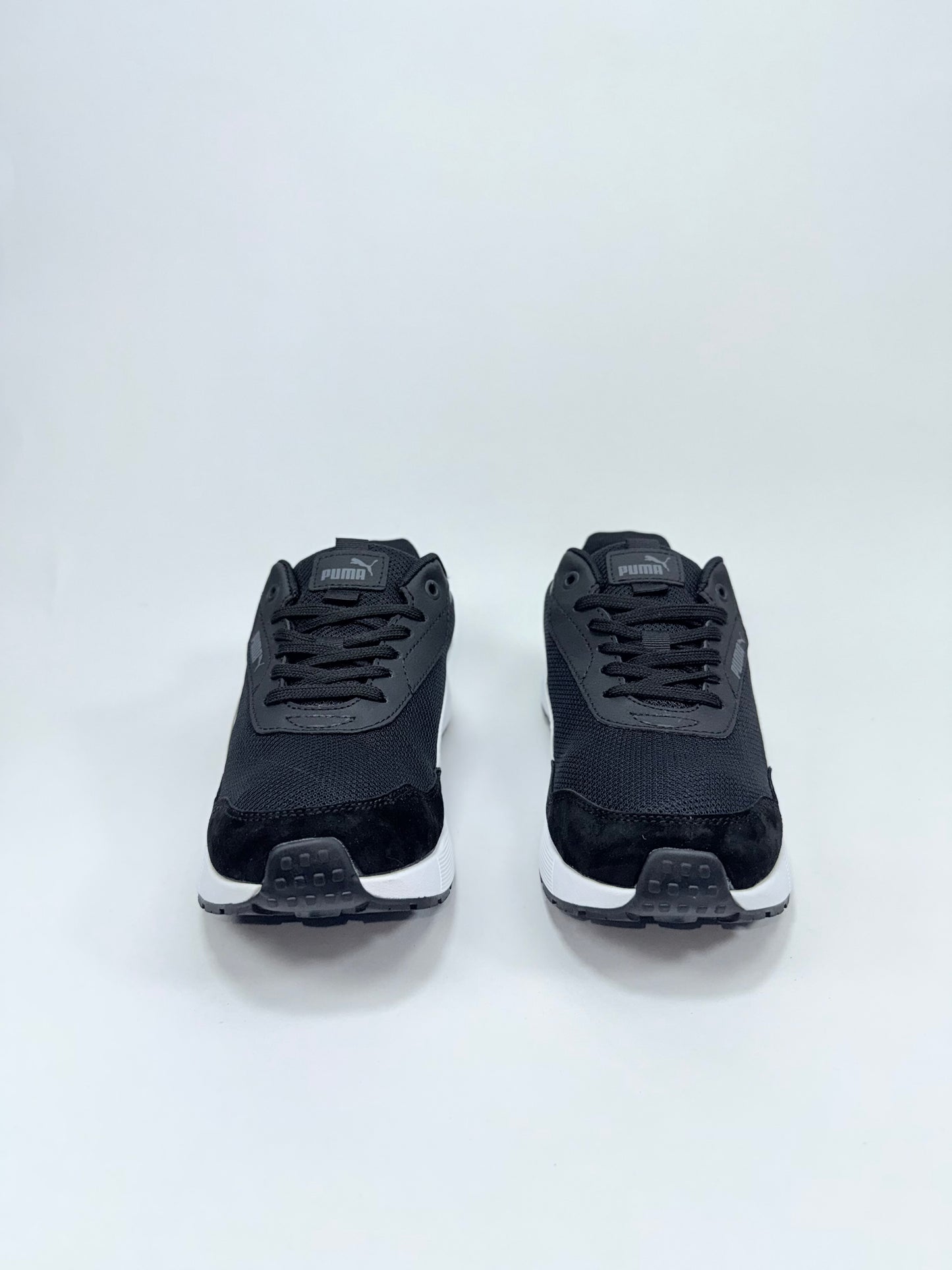 Puma Runtamed Negra Blanca