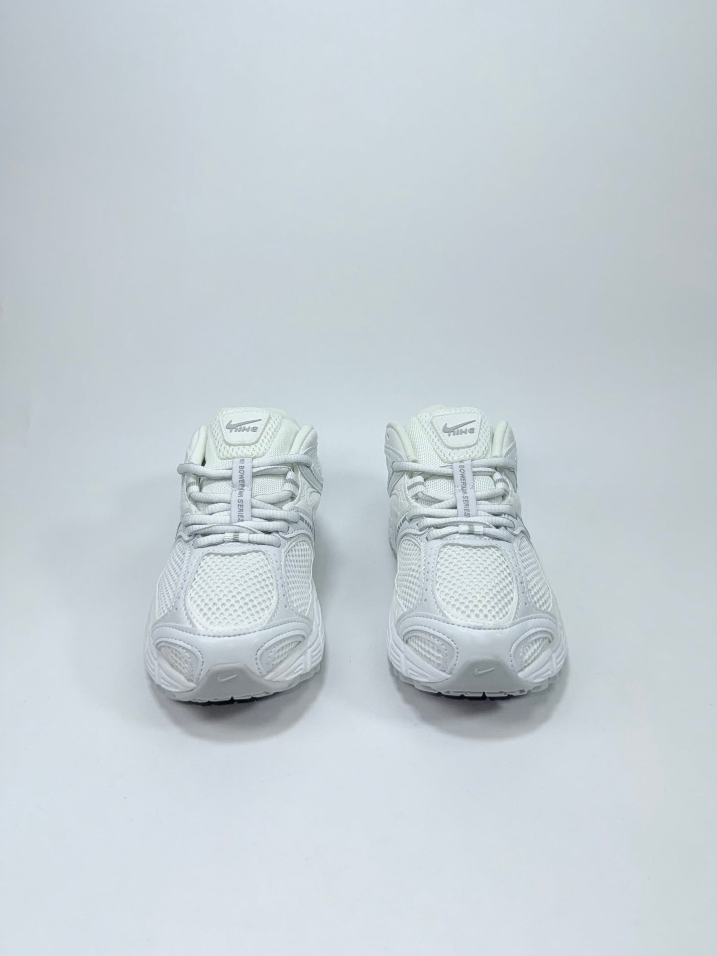 Nike Vomero Blanca Gris