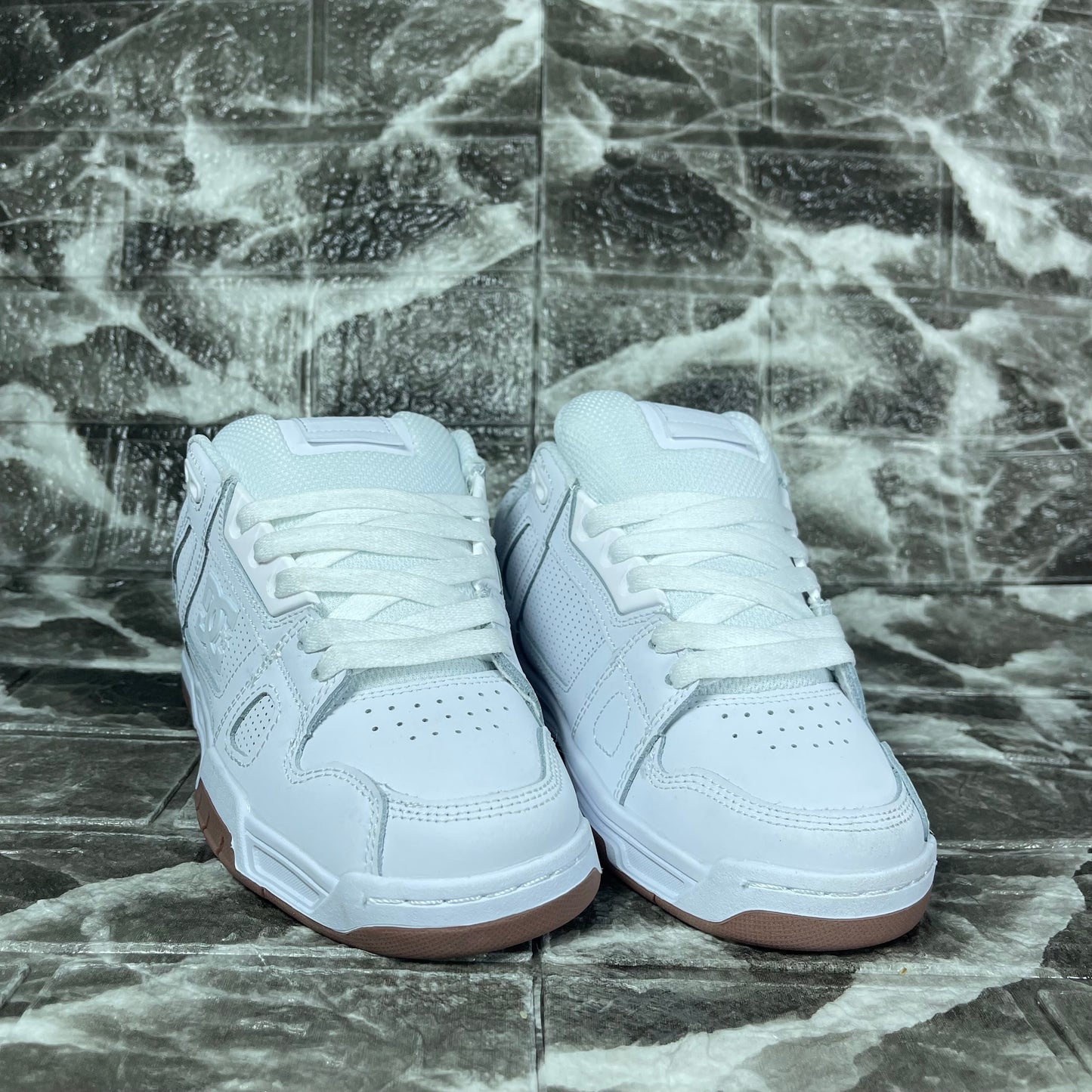 DC Shoes