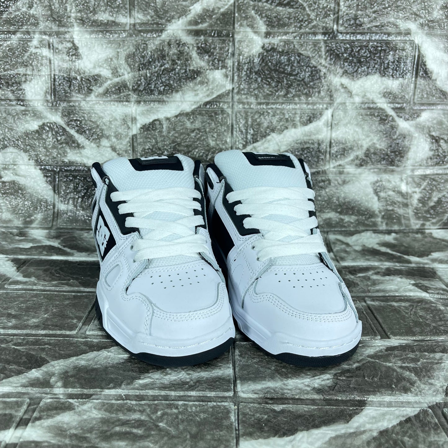 DC Shoes