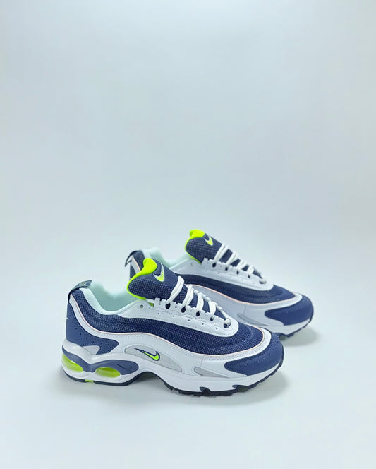 Nike Tailwind 2