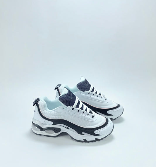 Nike Tailwind 2