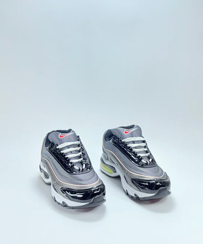 Nike Tailwind 2