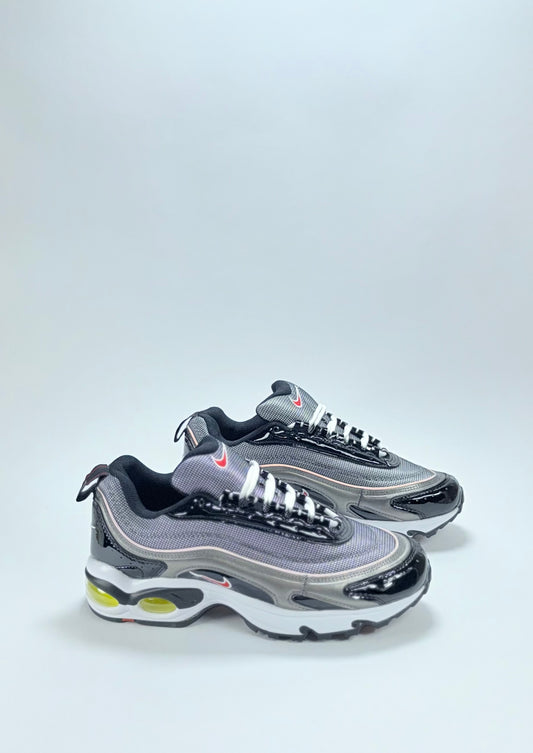 Nike Tailwind 2