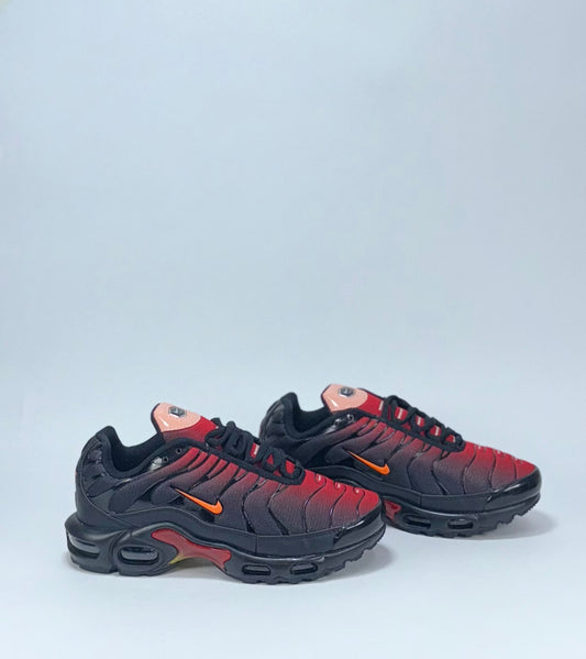 Nike TN Roja Negra
