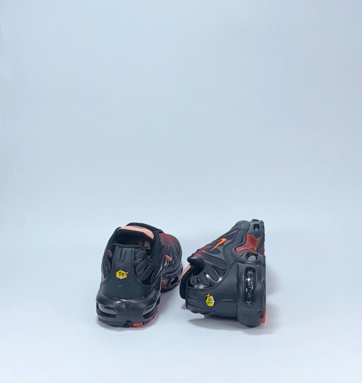 Nike TN Roja Negra