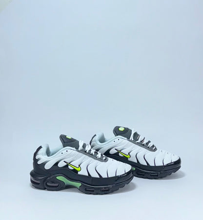 Nike TN Blanca Negra Verde