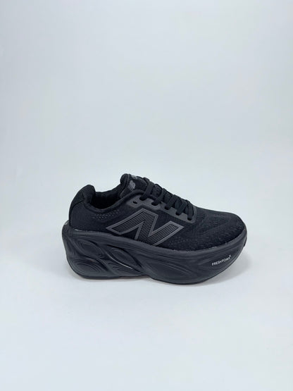 New Balance Fresh Foam Negra