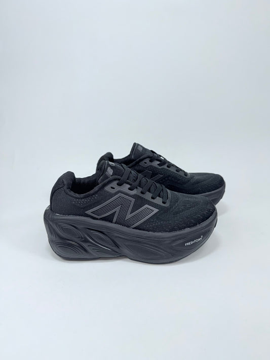 New Balance Fresh Foam Negra