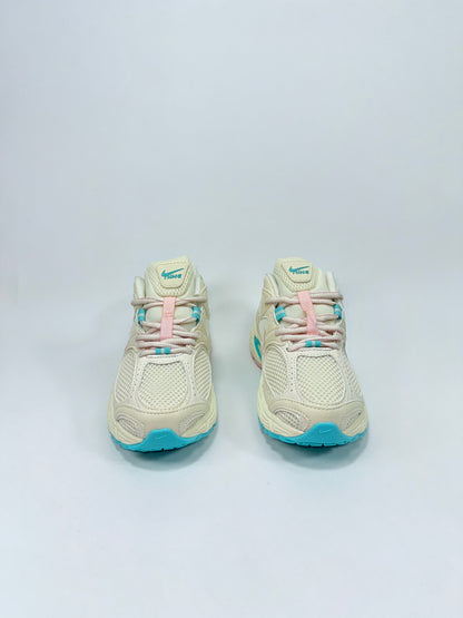 Nike Vomero Beige Azul