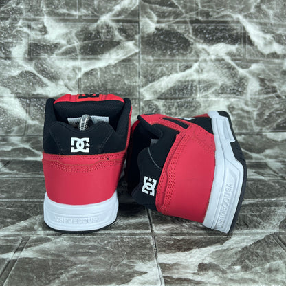 DC Shoes