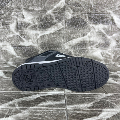 DC Shoes