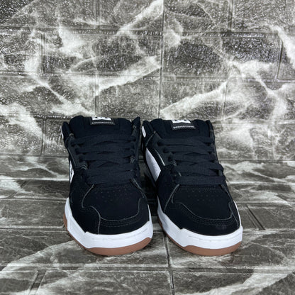 DC Shoes