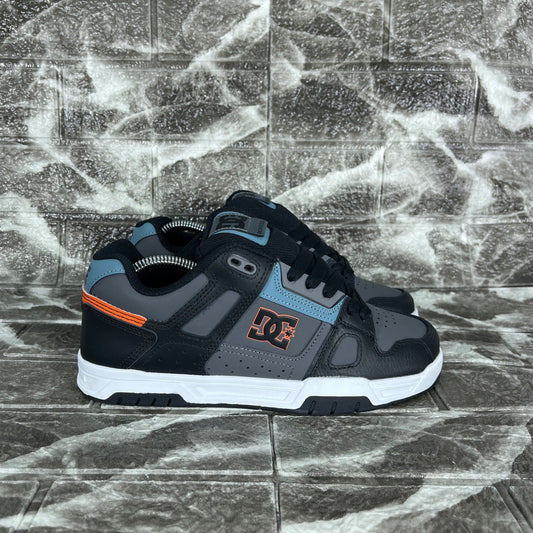 DC Shoes