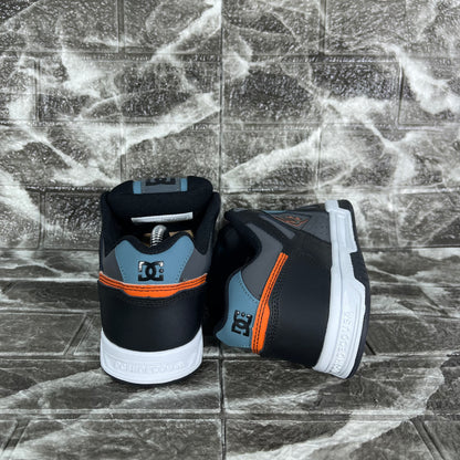 DC Shoes