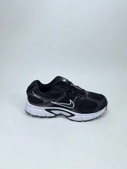 Nike Vomero Negra Blanca