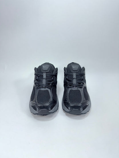 Nike Vomero Negra Gris